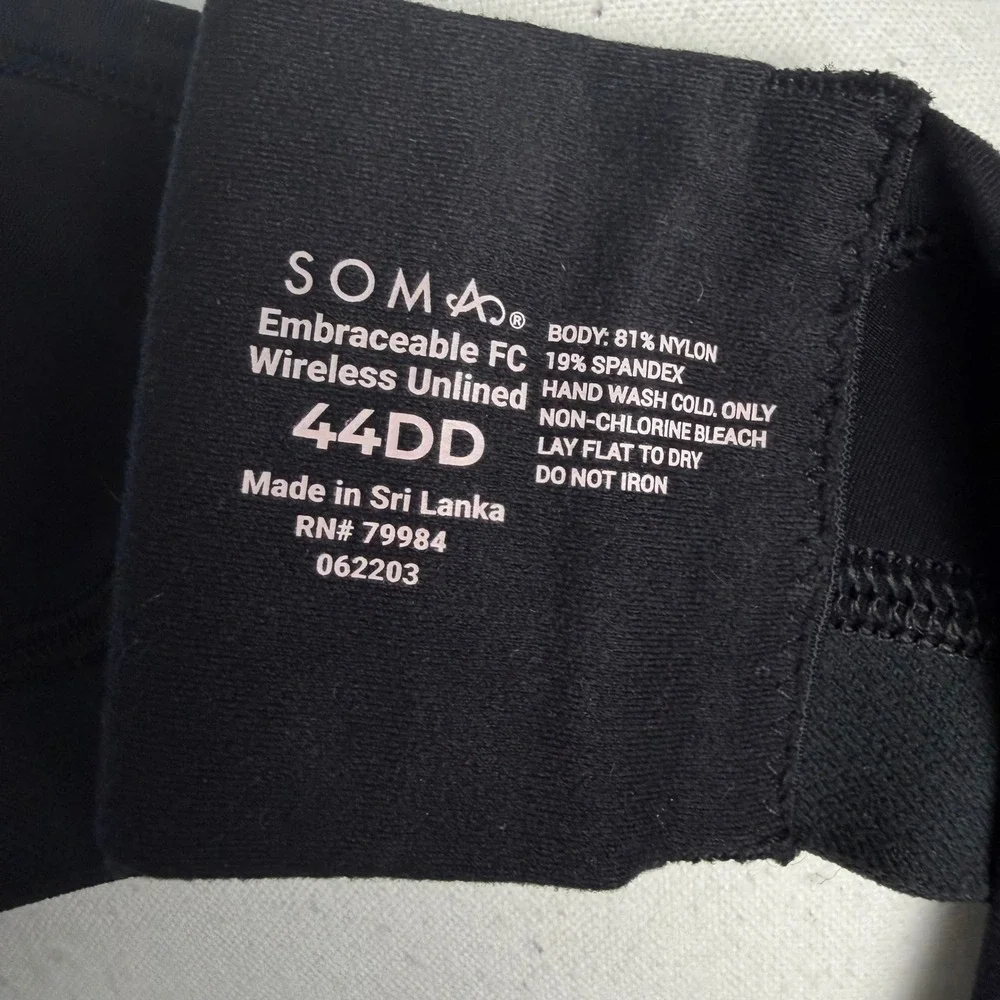 Soma Embraceable Full Coverage Wireless Unlined Bra Black 44DD Comfy
